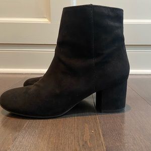 Time and Tru Black Heel Boots with Side Zipper Size 10